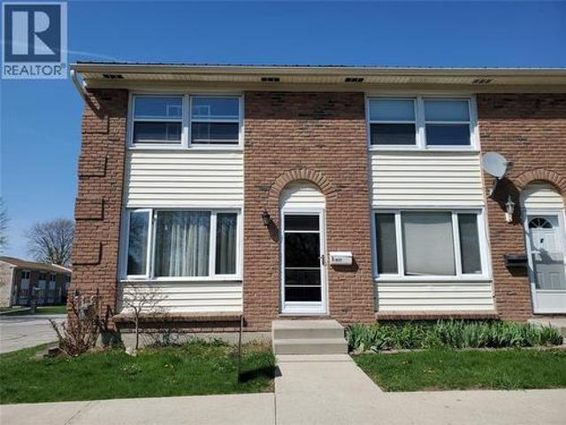 877 Carleton Place Unit# 1, Sarnia, ON, N7T 3V8 house for sale | Listing ID 26014 | Royal LePage