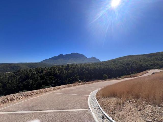 877 m² Land available in Arbeidslus