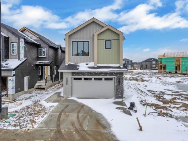 8790 Mayday Lane, Edmonton, AB, T6X 3L2 house for sale | Listing ID E4484 | Royal LePage