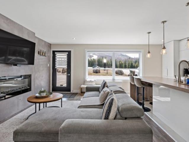 879 875 Route 117, Mont Blanc, QC, J0T 2G0 condo for sale | Listing ID 16440 | Royal LePage