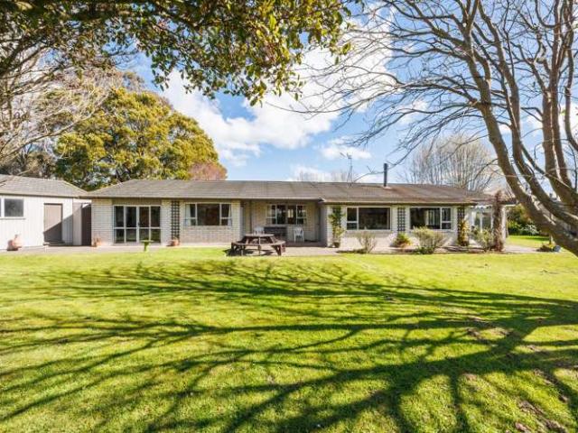 879 Reid Line East, Bunnythorpe, Manawatu