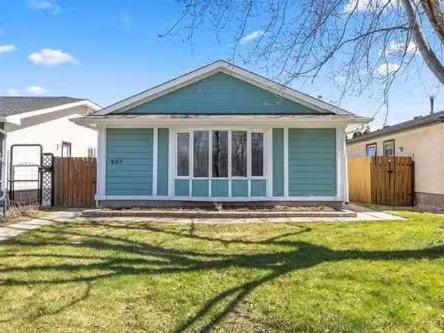 880 Greencrest Ave, Winnipeg, MB, R3T 2W7 house for sale Li.