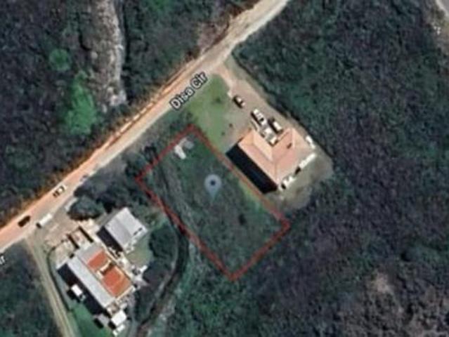 880 m² Land available in Bettys Bay
