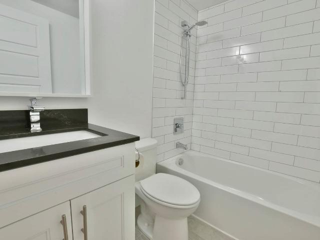 880 Montée Sainte Julie 2 Bedroom Apartment for Rent at 880 Montée Sainte Julie, Sainte Julie, QC J3E 1S9