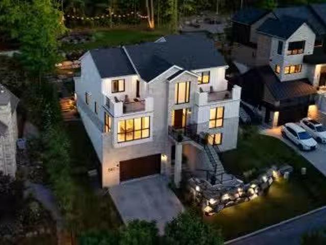 880 Rue Des Bernaches, Mont Saint Hilaire, QC, J3H 0C4 Luxur.