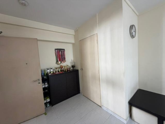 880 Woodlands Street 82 HDB Apartment For Sale, $750,000, 4 Bed 2 Bath 1,345 sqft $558.00 psf