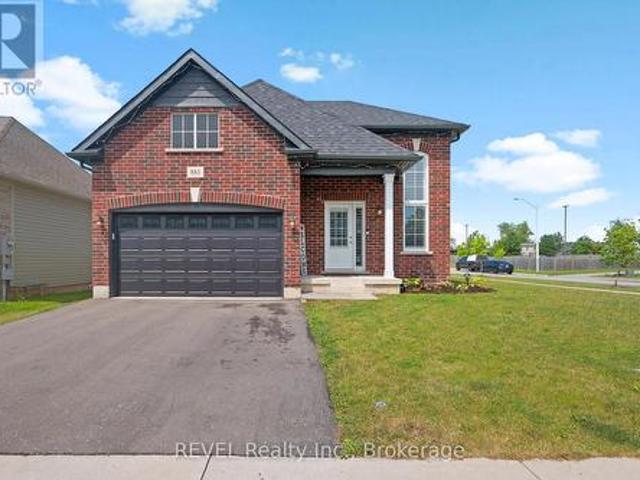 881 Burwell Street, Fort Erie Lakeshore, ON, L2A 0E3 house for sale | Listing ID X13529 | Royal LePage