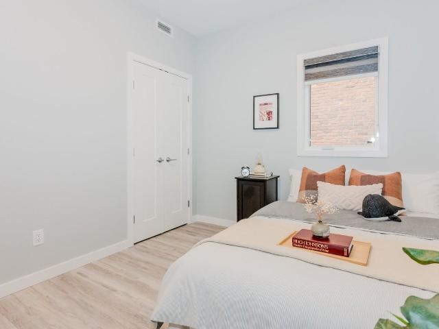 881 Grosvenor Avenue Apartments 2 Bedroom Apartment for Rent at 881 Grosvenor Ave, Winnipeg, MB R3M 0M5 Crescentwood