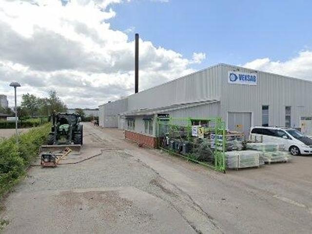 882 m2 lager uthyres i Landskrona