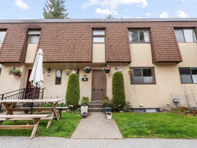 883 Old Lillooet Road, North Vancouver, BC, V7J 2H6 townhouse for sale | Listing ID R3123 | Royal LePage