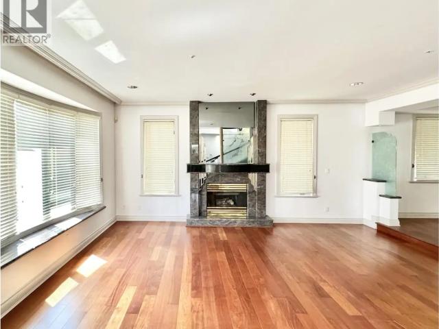 883 W 52ND AVENUE