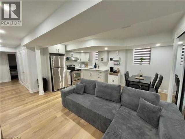 8849 Dogwood Crescent Unit# Bsmt, Niagara Falls, ON, L2H 2Y6 lease for lease | Listing ID 40830 | Royal LePage