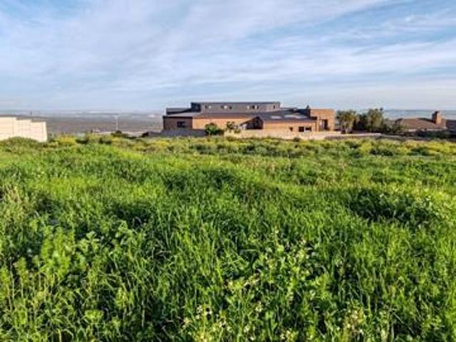 884 m² Land available in Vredenburg