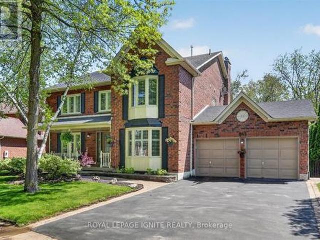 885 Baylawn Drive, Pickering, ON, L1X 2N7 house for sale | Listing ID E13176 | Royal LePage
