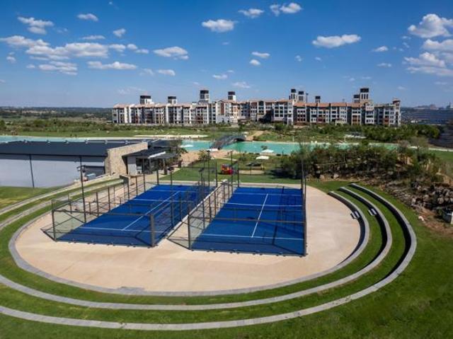 945 m² Land available in Steyn City
