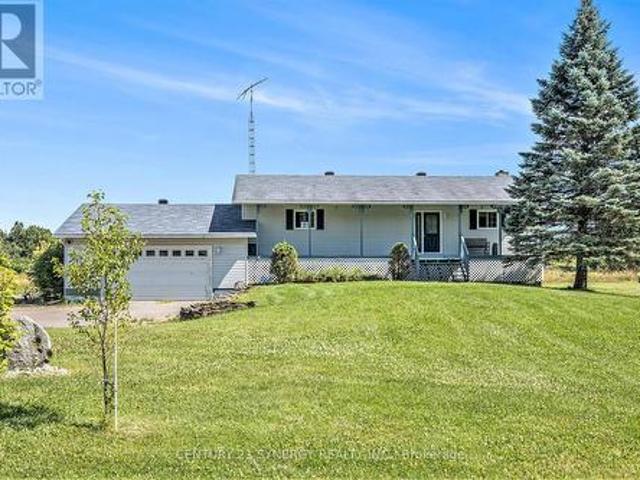 887 Macpherson Road, Montague, ON, K7A 4S4 farm for sale | Listing ID X12304 | Royal LePage