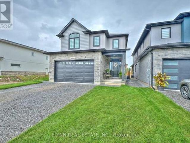 8880 Angie Drive, Niagara Falls, ON, L2H 3W8 house for sale | Listing ID X13154 | Royal LePage