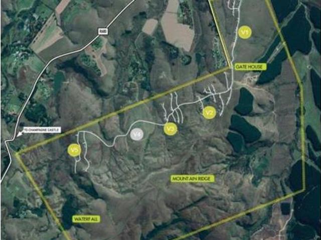 888 m² Land available in Cathkin Estate