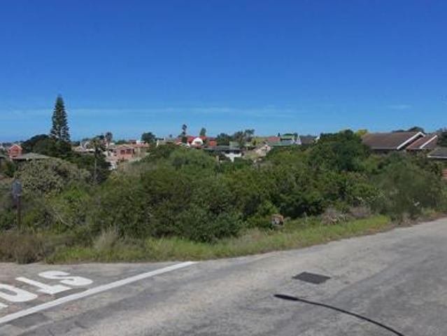 889 m² Land available in Jeffreys Bay Central