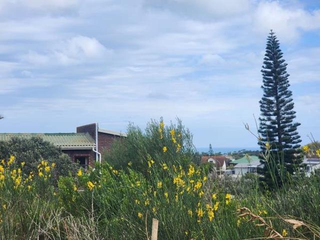 889 m² Land available in Noorsekloof