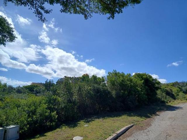 889 m² Land available in Noorsekloof