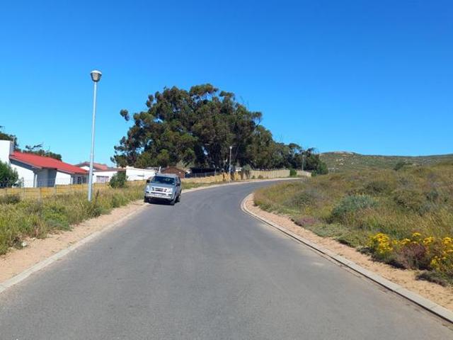 889 m² Land available in Sandy Point