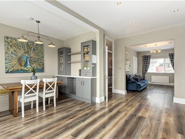88 Ardmore Park, Kill Avenue, Dun Laoghaire, Co. Dublin Lisney Sotheby's International Realty Dalkey 4916 MyHome. Ie Residential