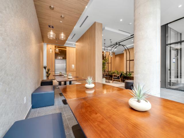 88 Beechwood 1 Bedroom Apartment for Rent at 88 Beechwood Ave, Ottawa, ON K1L 0B8 Vanier