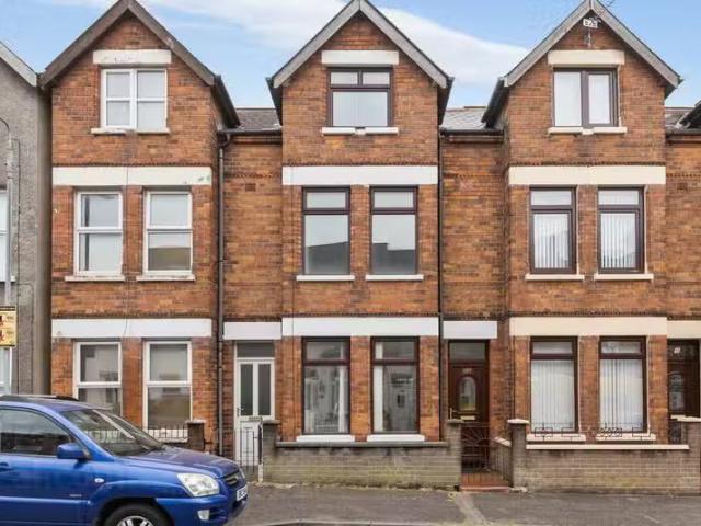 88 Dunraven Avenue