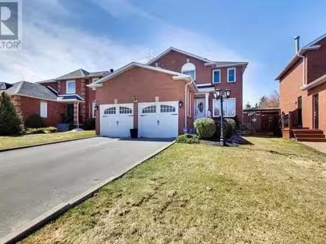 88 Golden Meadow Road, Barrie, ON, L4N 7G4 house for sale L.