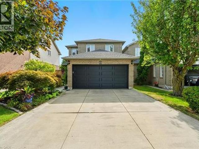88 Grindstone Way, Dundas, ON, L9H 7B5 house for sale | Listing ID 40832 | Royal LePage
