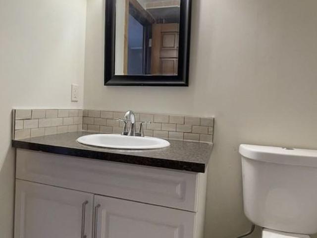 88 Macewan Park Way Nw Lower 2 Bedroom Apartment for Rent at 88 Macewan Park Way Nw, Calgary, AB T3K 3E3 MacEwan