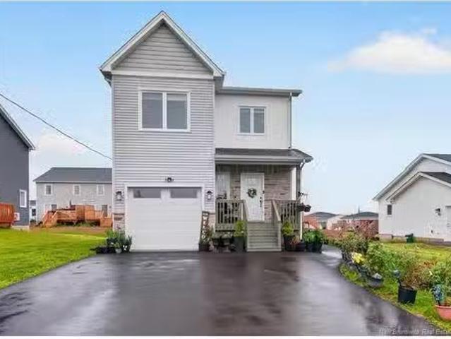 88 Macintosh Blvd, Moncton, NB, E1K 0A1 house for sale List.