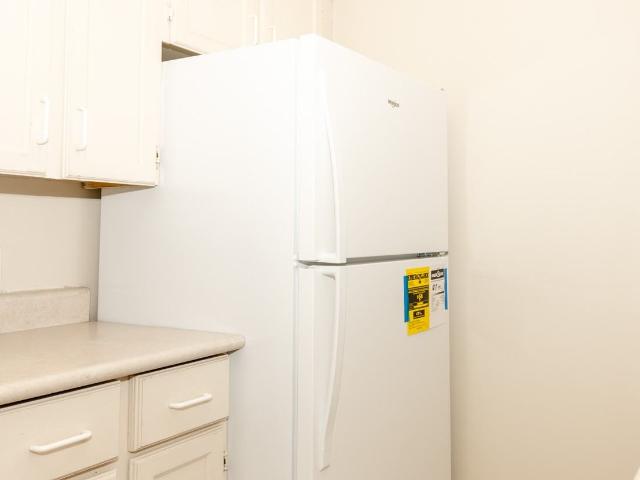 88 SouthPark Drive 3 Bedroom Apartment for Rent at 88 Southpark Dr, Winnipeg, MB R3T 2M1 Montcalm