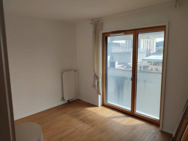 88G197_F2 à louer à PANTIN