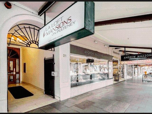 88sqm Spacious Furnished CBD Apartment – Flexible Lease – Walk to Everything