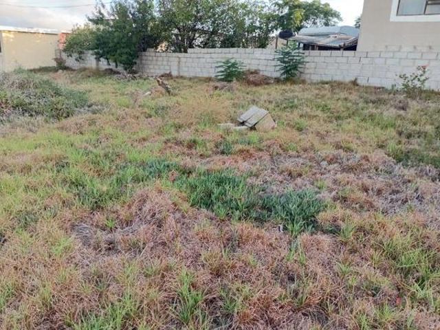 890 m² Land available in Bethelsdorp