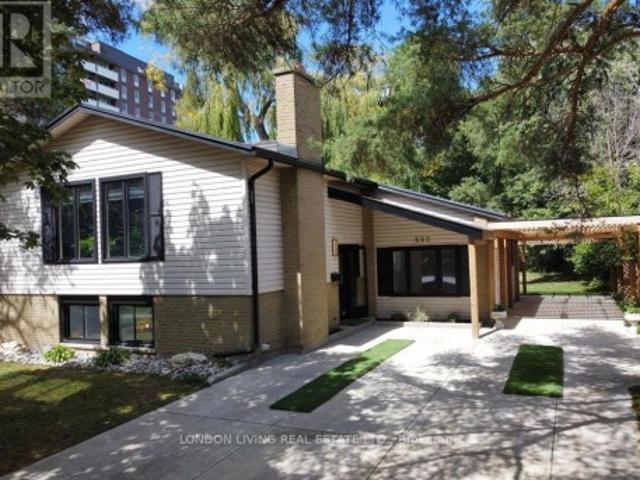 890 Viscount Road, London South M, ON, N6J 2C9 house for sale | Listing ID X13500 | Royal LePage