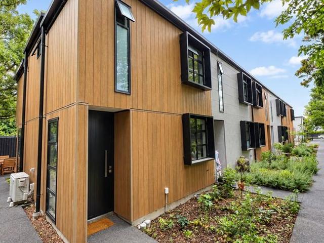 8/91 Springfield Road, Saint Albans, Christchurch City