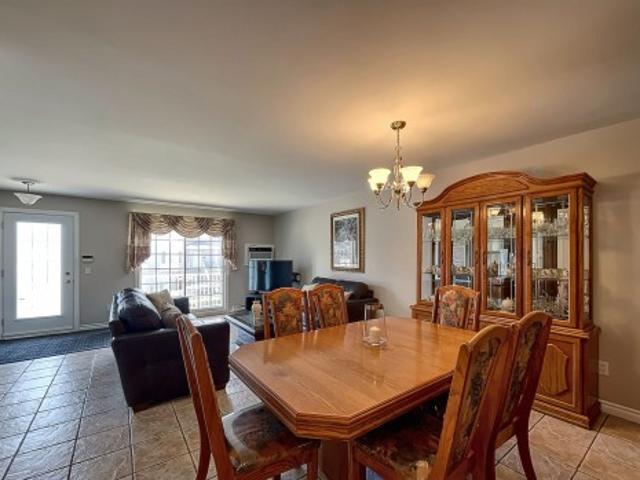 8923 Av. René Descartes, Montréal Rivière Des Prairies/Pointe Aux Trembles, QC, H1E 7P7 condo for sale | Listing ID 18670 | Royal LePage