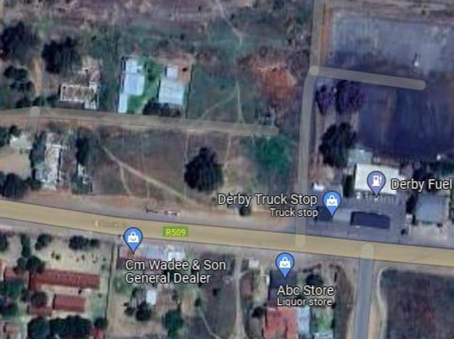 892 m² Land available in Derby