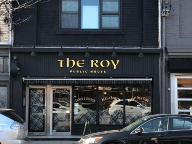 894 Queen Street E, Toronto, ON, M4M 1J3 commercial for sale | Listing ID E13533 | Royal LePage