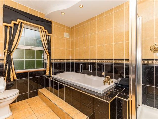 895,000 | Teach O’Coínneach, The Ward, County Dublin DNG Tormey Lee 4853 MyHome. Ie Residential