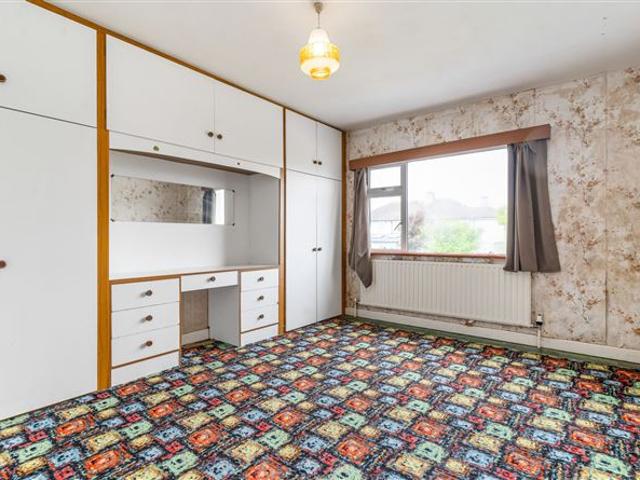 895,000 | 17 Leopardstown Park, Blackrock, Co. Dublin Sherry FitzGerald Foxrock 5007 MyHome. Ie Residential