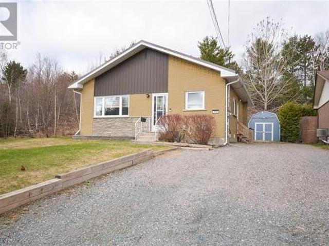 895 Brookfield Avenue, Sudbury, ON, P3A 4K3 house for sale | Listing ID 2127 | Royal LePage