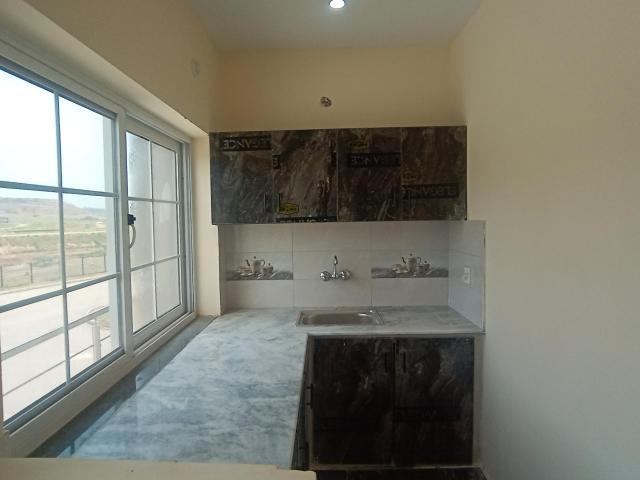 895 Ft² Flat for Sale