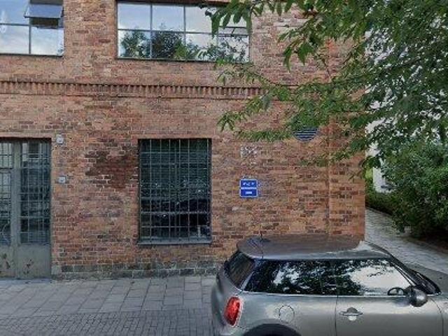 895 m2 kontor uthyres i Nacka