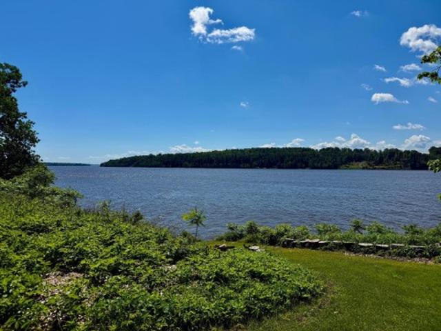 897 Route Des Outaouais, Brownsburg Chatham, QC, J8G 1T5 house for sale | Listing ID 26167 | Royal LePage