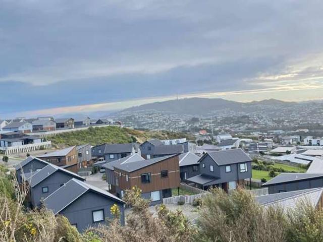 89 Cedarwood Street, Woodridge, Wellington City