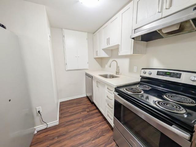 89 Clarendon Ave 2 Bedroom Apartment for Rent at 89 Clarendon Ave, Hamilton, ON L9A 3A2 Balfour